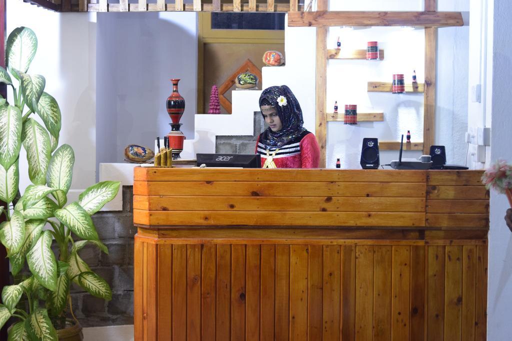 Alvi Star Inn Thulhaadhoo Exterior photo