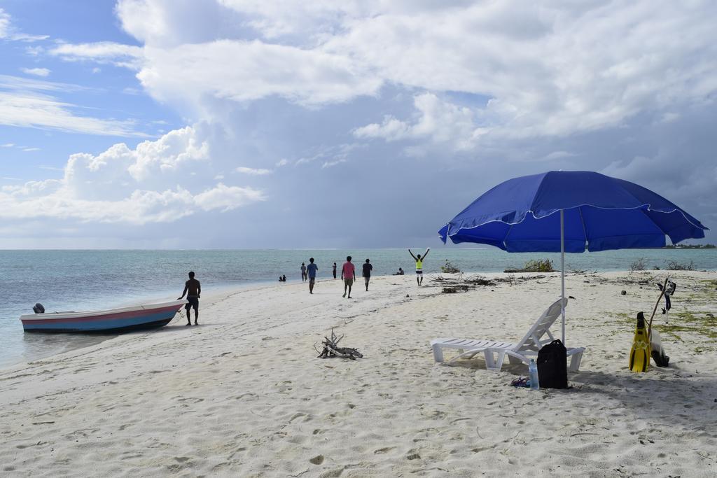 Alvi Star Inn Thulhaadhoo Exterior photo